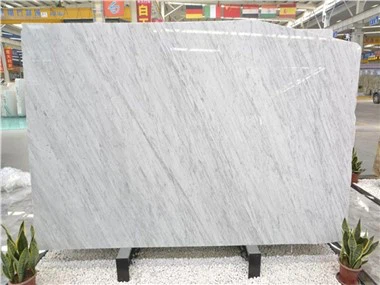 Carrara bílá leštěná mramorová dlaždice